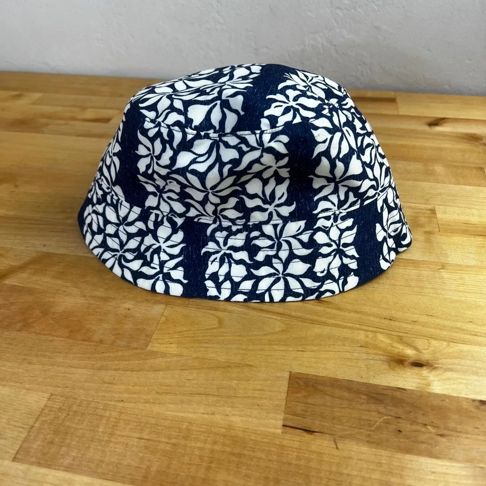 Janie and Jack Reyn Spooner Bucket Hat Kids 4 - 5 Navy Tropical Floral Print NEW